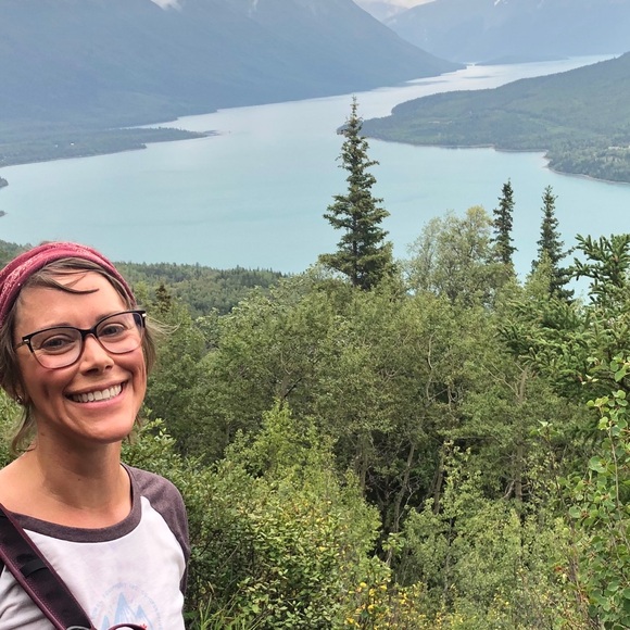 Meet your Posher, Amy - Picture 15 of 16